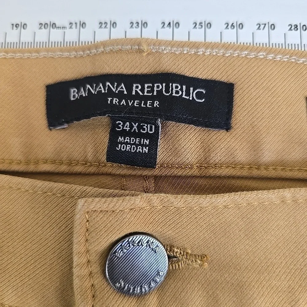 Banana Republic Traveler Pants Mens 34x30 Brown Slim Fit Casual Preppy Classic